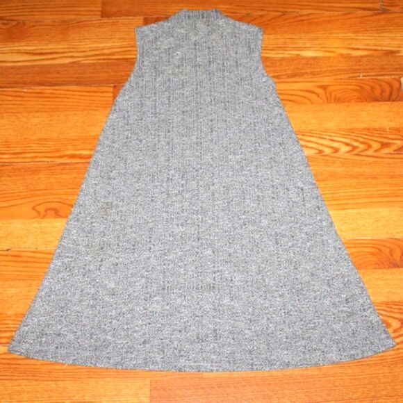 F&F Kids Sleeveless Knit Dress – Trendy Tween Minimalist Style – Size 16 (Childr - Picture 2 of 8